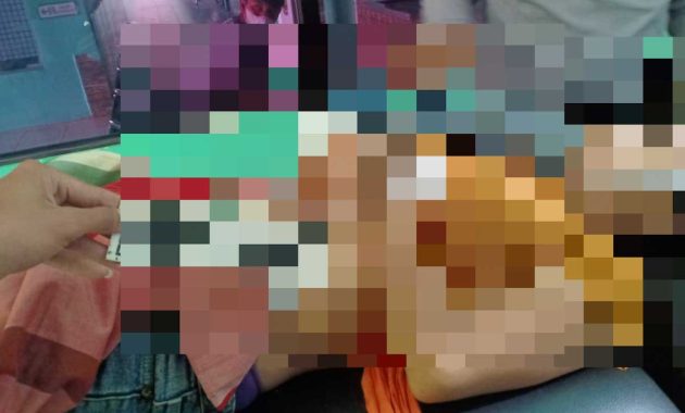 Jenazah seorang wanita berinisial HKL (39), warga Kecamatan Katobu, Kabupaten Muna yang ditikam teman prianya saat berada di Rumah Sakit Dr. R. Ismoyo Kendari, Minggu (29/5/2022). Foto/ist