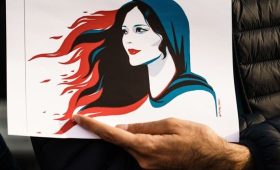 Tidak hanya Iran, Indonesia Juga Masih ‘Memanfaatkan’ Moralitas untuk Mengontrol Tubuh Perempuan