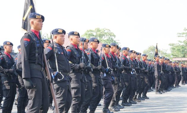 Satuan Brimob Polda Sulawesi Tenggara (Sultra) menggelar upacara hari ulang tahun (HUT) Korps Brimob Polri  ke 78, di Mako Brimob Polda Sultra, Kamis (16/11/2023).