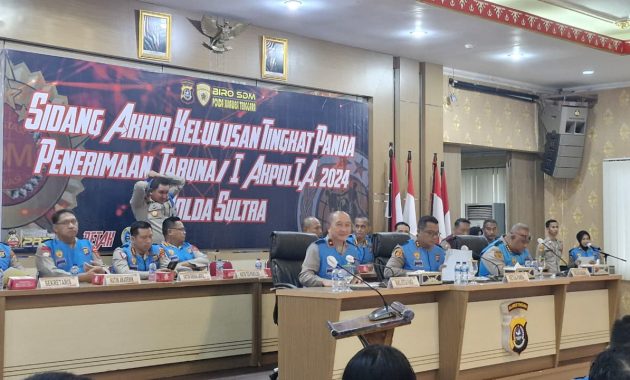 Polda Sulawesi Tenggara (Sultra) menggelar sidang akhir kelulusan tingkat panitia daerah (Panda) untuk penerimaan taruna/i Akademi Kepolisian (Akpol) di Aula Dachara, Rabu (3/7/2024). Sidang tersebut dipimpin oleh Kapolda Sultra, Irjen Pol Dwi Irianto. Foto/Bidhumas Polda Sultra