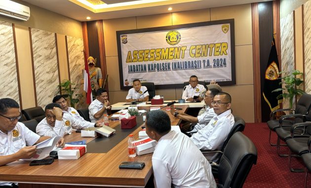 Biro Sumber Daya Manusia (SDM) Polda Sulawesi Tenggara (Sultra) melakukan uji kelayakan jabatan kapolsek terhadap 18 polisi di Ruangan Assessment Center, pada Senin, 12 Agustus hingga Selasa, 13 Agustus 2024. Foto/Bidhumas Polda Sultra