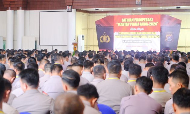 Polda Sulawesi Tenggara (Sultra) menggelar Latihan Pra Operasi (Latpraops) Mantap Praja Anoa 2024 dalam rangka memantapkan pengamanan pemilihan kepala daerah (pilkada) serentak, di salah satu hotel di Kota Kendari, Rabu (14/8/2024). Foto/Bidhumas Polda Sultra